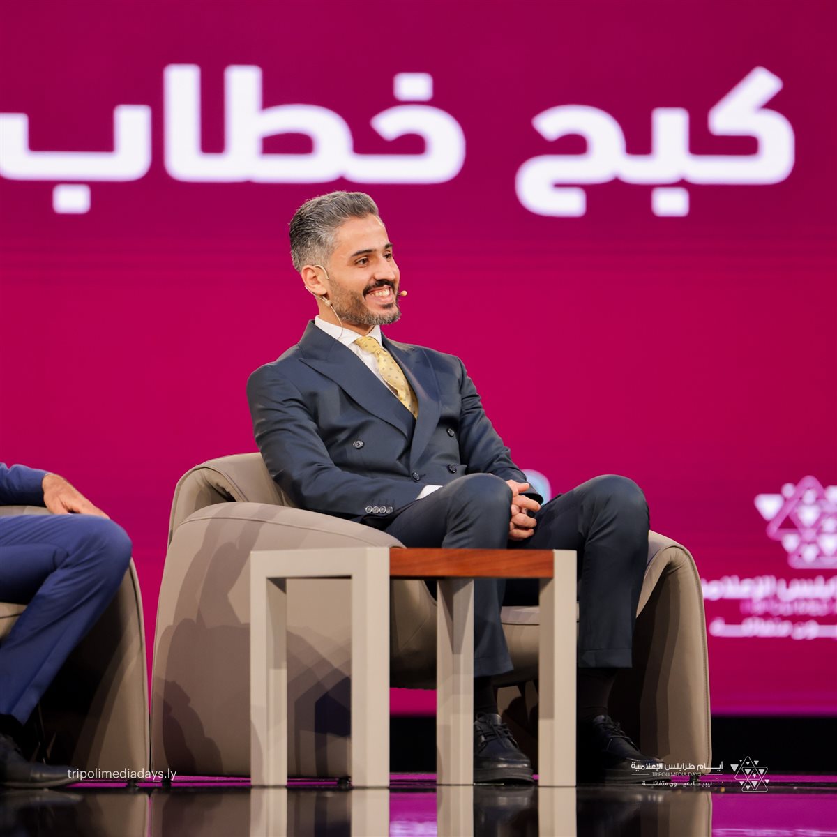 الإعلامي مازن رجوبة