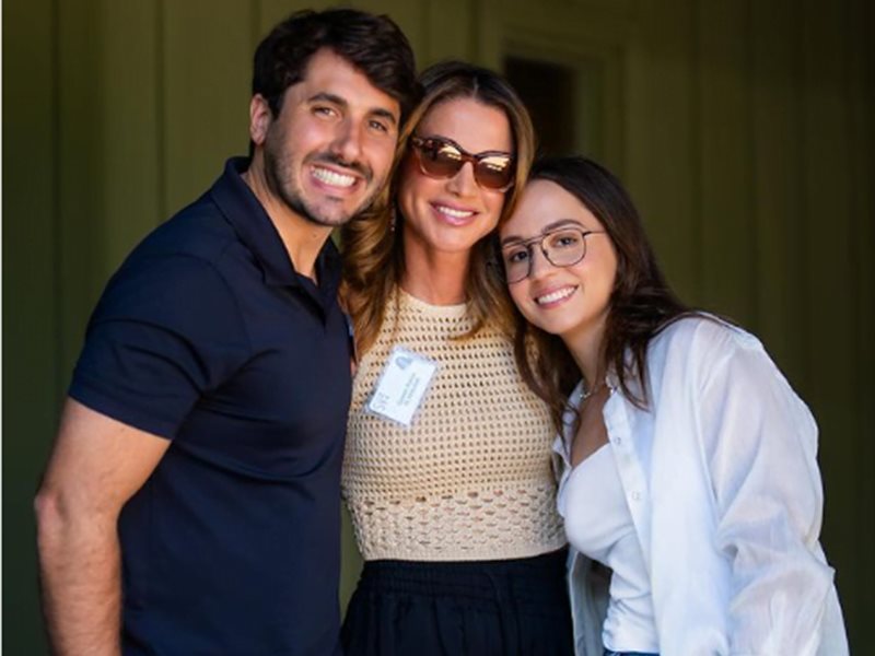 الملكة رانيا تتصدَّر مواقع التواصل بإطلالتها الأنيقة