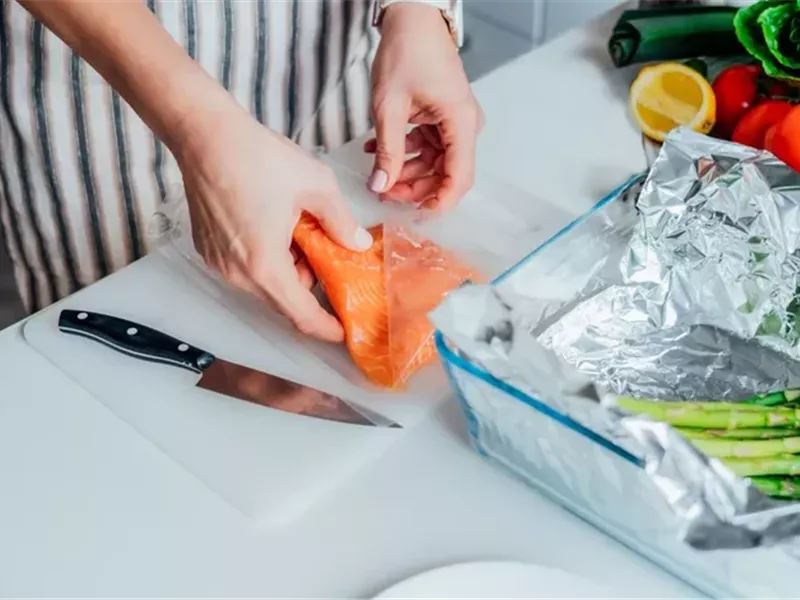 غير الجزر.. 10 أطعمة مفيدة لصحة العين