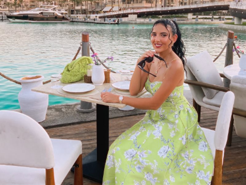 هادية غالب تثير الجدل ببراند نظارات الشمس الجديد الخاص بها