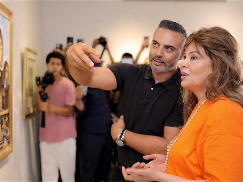 بالصور.. أحمد فريد يحتفل بمعرضه في حضور نجوم الفن