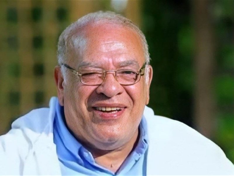 صلاح عبد الله يكشف عن تعرضه للسقوط في منزله: إصابات طفيفة