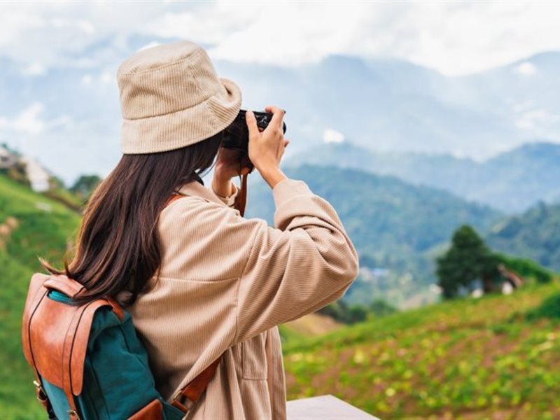 وجهات سفر آمنة للمرأة العربية.. استكشفي العالم بثقة في 2025