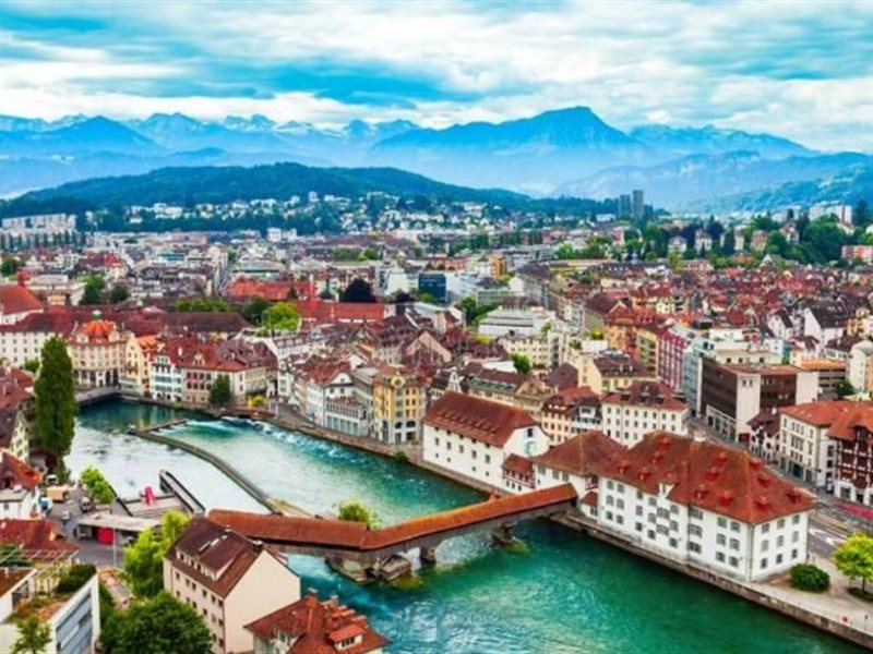 أفضل 5 أماكن للسياحة في سويسرا