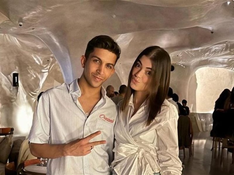 هشام جمال يحتفل بعيد ميلاد خطيبته ليلى زاهر