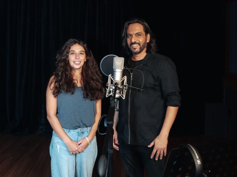 بهاء سلطان يقدم الأغنية الدعائية لفيلم 