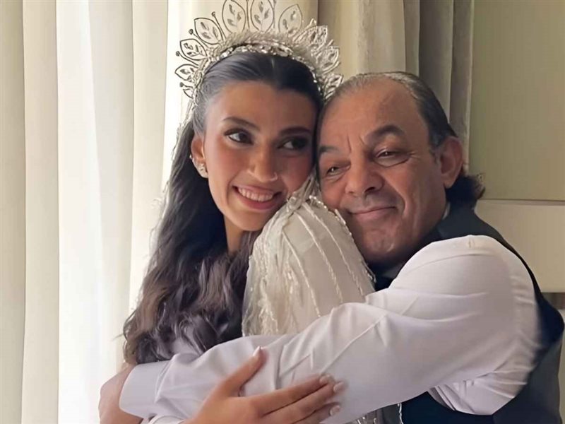 لقطات من حفل زفاف مريم ابنة الفنان علاء مرسى (صور) 