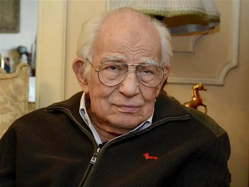 رشوان توفيق لـ