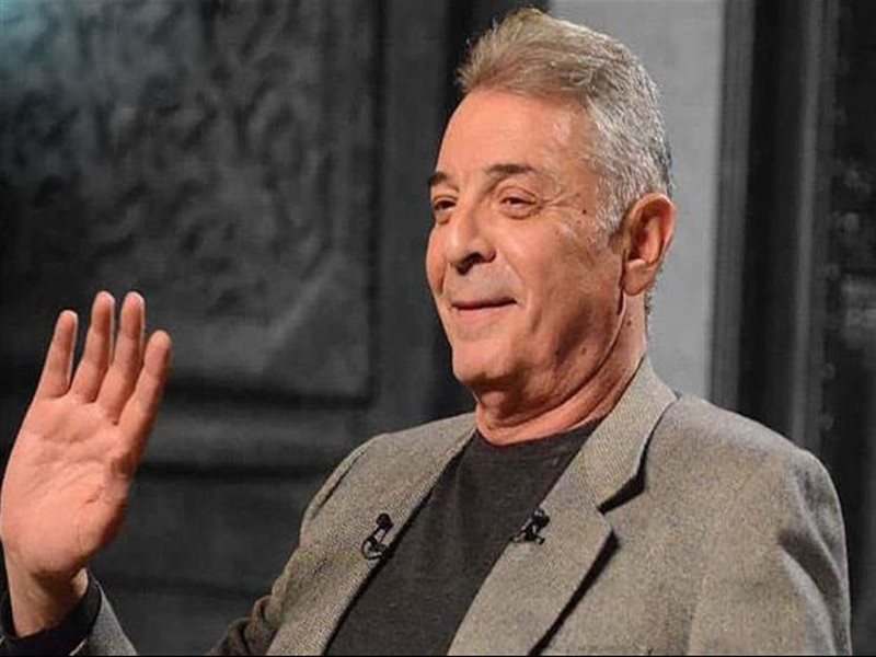 محمود حميدة يكشف سر رفضه تكريمه بالمهرجانات الفنية.. ما علاقة الأموات؟
