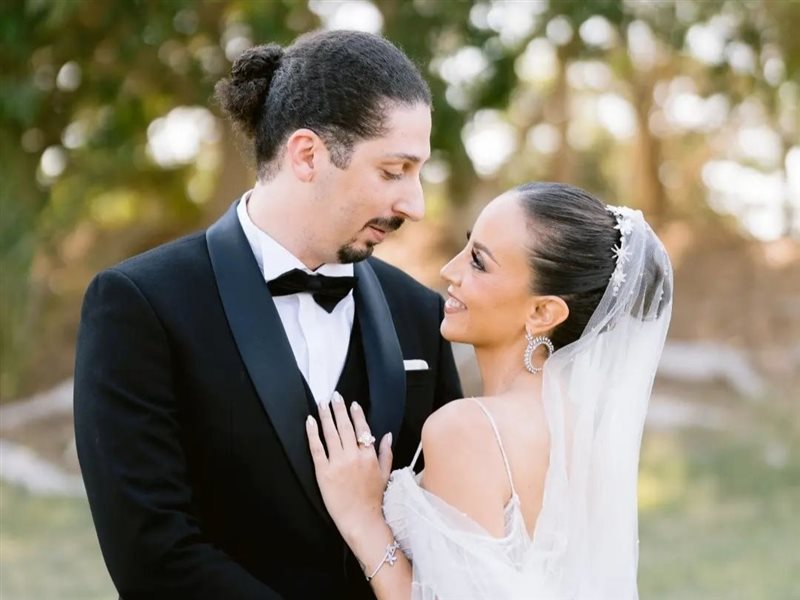 تفاصيل إطلالة مريم الخشت يوم زفافها 