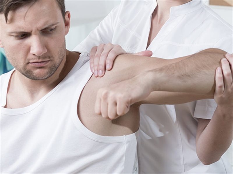 ماذا تعرف عن الفيبروميالجيا.. إليك أبرز الأسباب والأعراض 