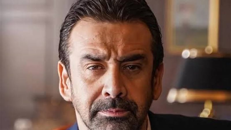 كريم عبد العزيز