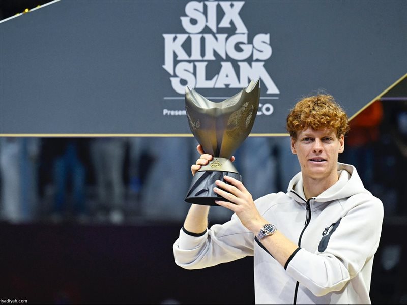 يانيك سينر يتوج ببطولة Six Kings Slam ضمن فعاليات موسم الرياض
