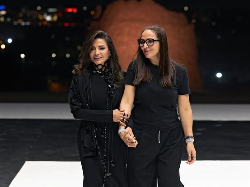 تيما عابد تبرز جمال الطبيعة في مجموعتها الجديدة خلال أسبوع الموضة بالرياض 