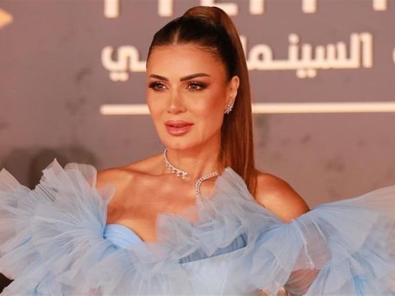 نجلاء بدر: مهرجان الجونة شبابي ومليان طاقة إيجابية.. ومحمود حميدة الحب الأول والأخير 