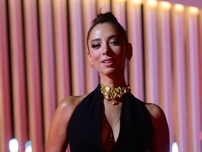 داليا شوقي تتألق بتوقيع 