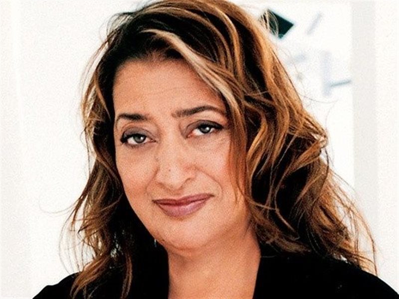 زها حديد أكثر الشخصيات تأثيرًا في مجال العمارة الحديثة والمعاصرة