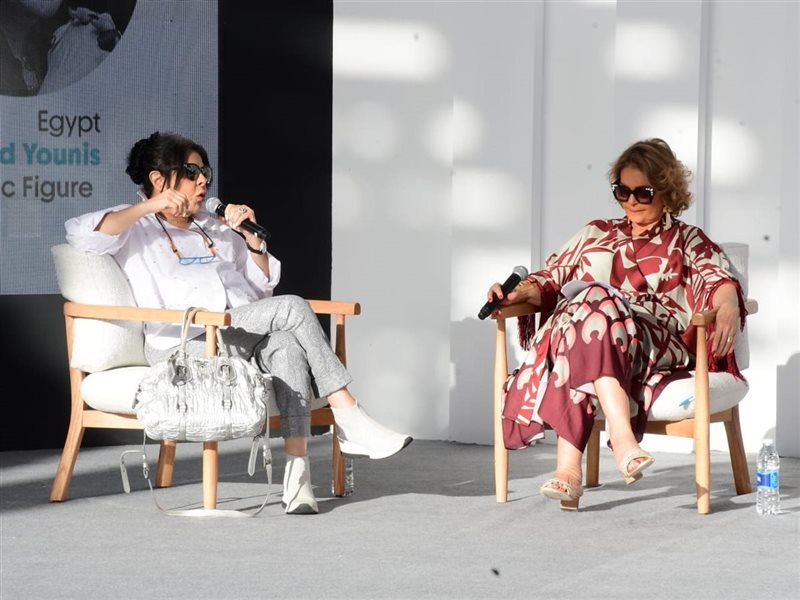 أشرف عبدالباقي وتارا عماد أبرز حضور ندوة إسعاد يونس بمهرجان الجونة (صور) 