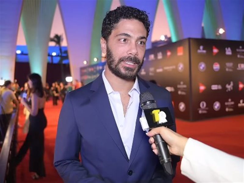 الفنان باهر النويهي: متحمس جدا لفيلم رفعت عيني للسماء وبنتظر عرض ٦ شهور قريبا