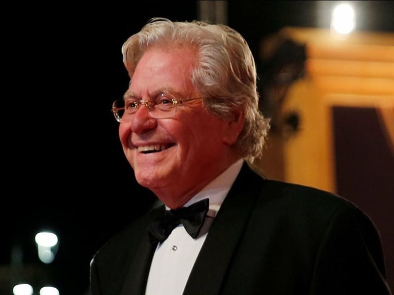 حسين فهمي: مفيش منافسة بين مهرجان الجونة ومهرجان القاهرة 