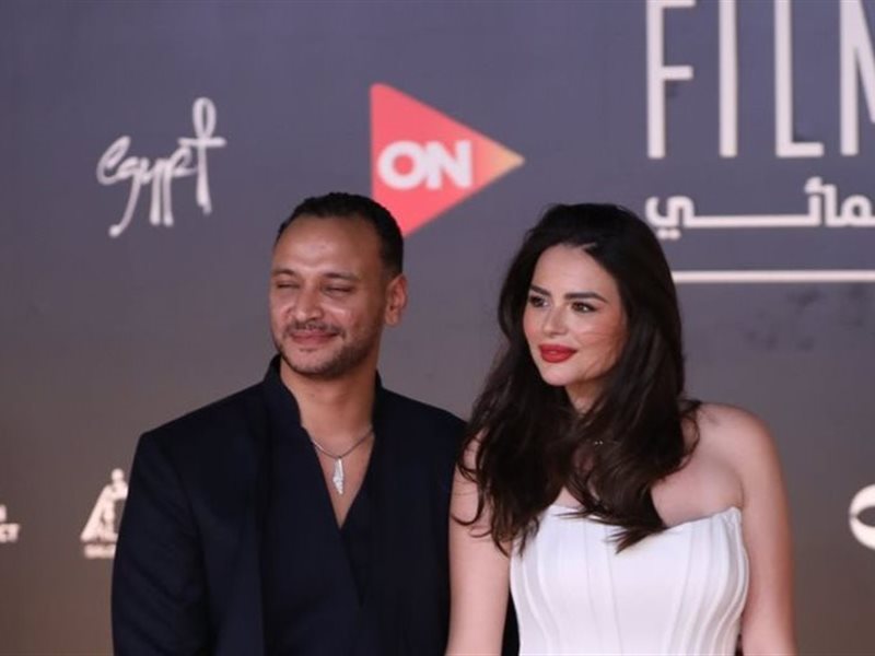 أحمد خالد صالح وهنادي مهنا.. أبرز ثنائي العرض الخاص لفيلم 