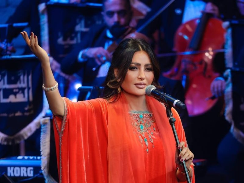  سلطنة عمان تكرم لطيفة بعد مشاركتها في الليلة العمانية بمهرجان الموسيقى العربية 