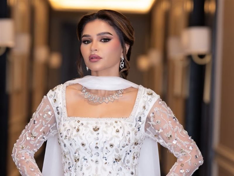 نهى نبيل تتألق بالأبيض في الحلقة الثانية من انطلاقة الموسم الثالث لبرنامج 