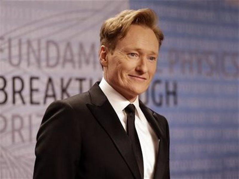 كونان أوبراين مقدمًا رسميا لحفل جوائز الأوسكار 2025 