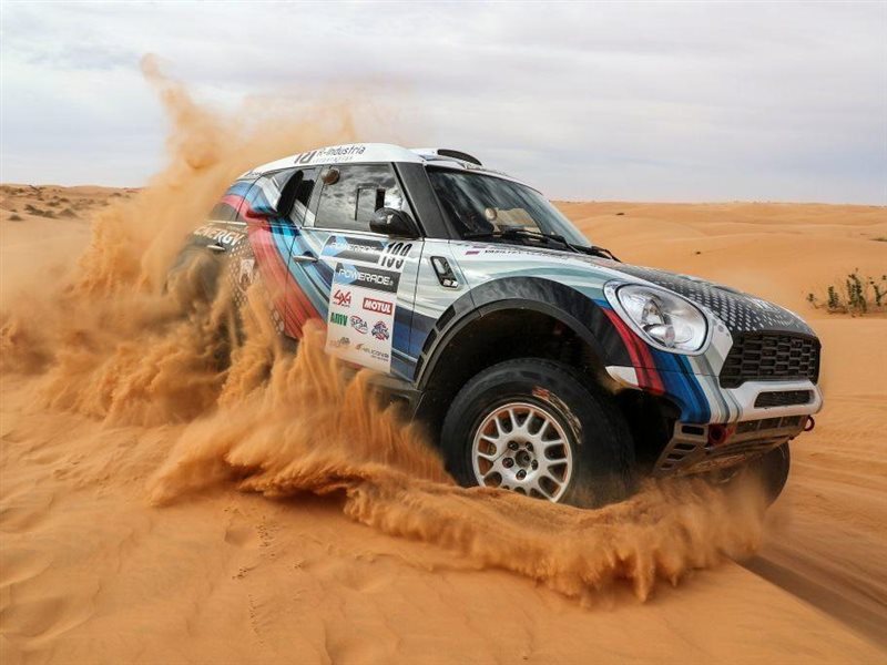 رالي شمال أفريقيا حدث رياضي عالمي في صحراء ليبيا