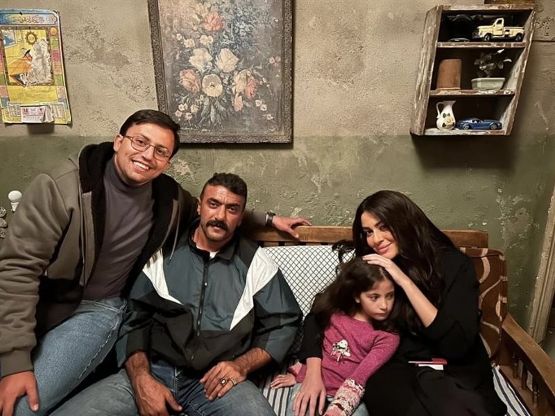  أحمد العوضي وميرنا نور الدين من كواليس تصوير 