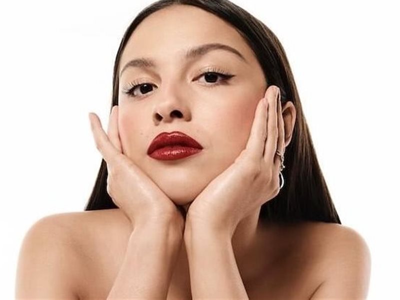 أوليفيا رودريغو سفيرة عالمية لمستحضرات تجميل لانكوم 