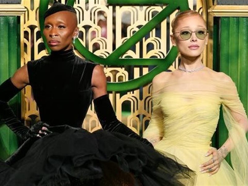 أريانا غراندي وسينثيا بإطلالات جديدة للترويج لفيلمها Wicked