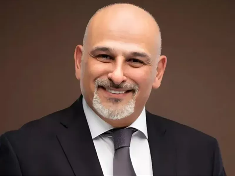 مهرجان الغرة يعيد جمال سليمان للمسرح بـ