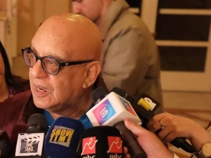 خيري بشارة: الأصلح لتقديم سيرتي الذاتية هو عادل إمام 