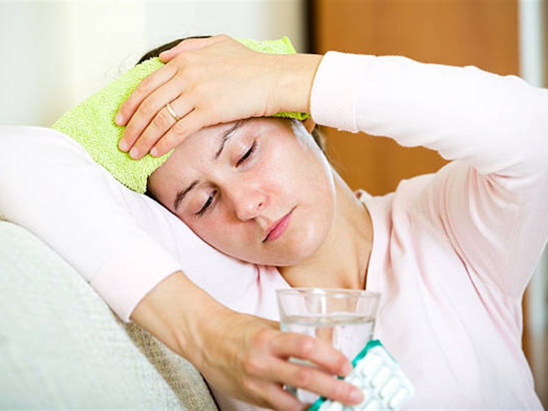 بدون مسكنات.. طرق طبيعية لتخفيف الصداع 