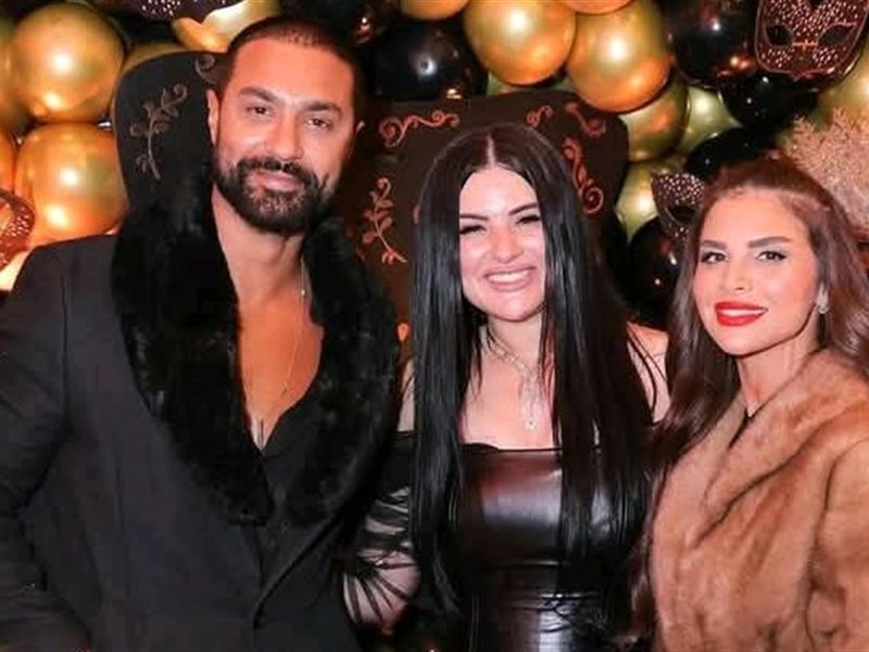 نجوم الفن يحتفلون بعيد ميلاد الفنانة نسرين إمام 