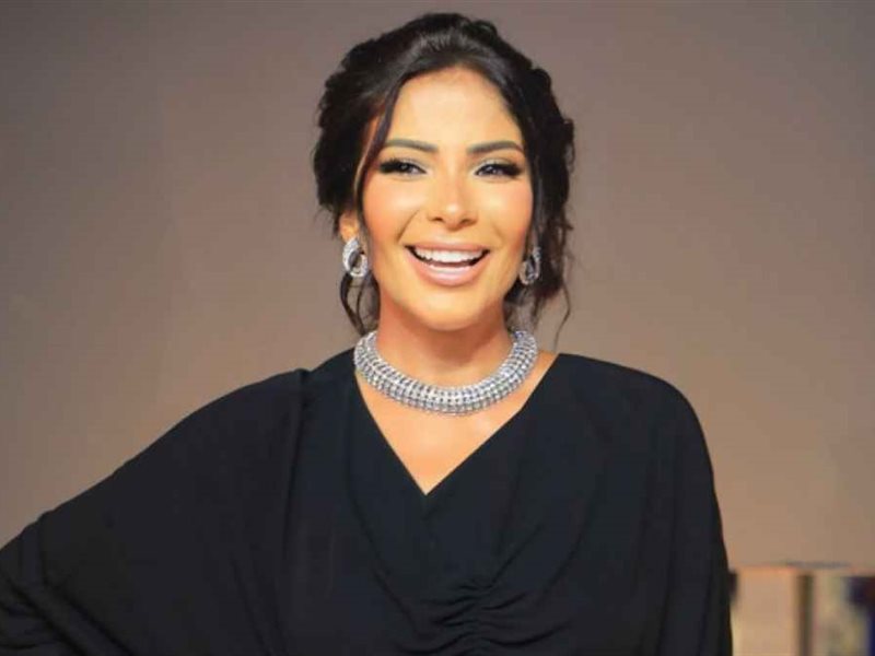 قبل أم كلثوم .. كيف جسدت منى زكي السيرة الذاتية ؟ 