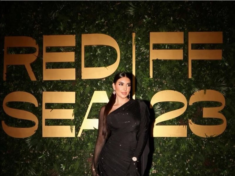 قبل ساعات من انطلاقه.. إطلالات أنيقة للنجمات في الدورة السابقة من مهرجان البحر الأحمر