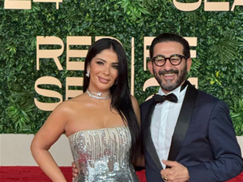 منى زكي: أحمد حلمي ملهم ومتعدد المواهب.. وسعيدة بمهرجان البحر الأحمر