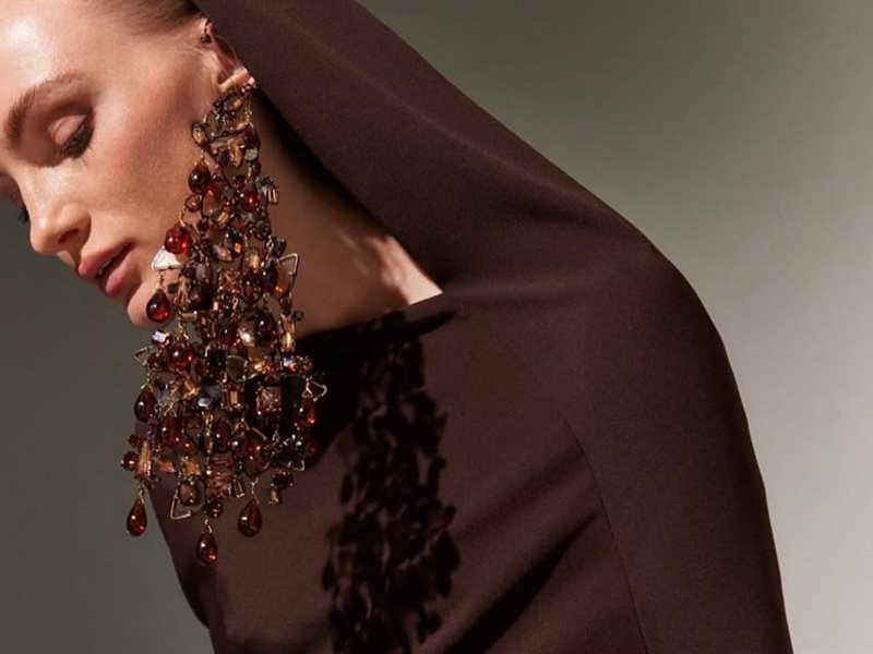 الإبداع في مجموعة Azzi & Osta لشتاء 2025 