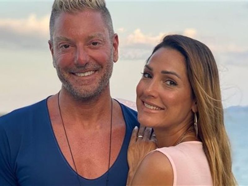 تامر هجرس يكشف تطورات الحالة الصحية لزوجته| خاص 