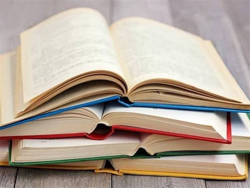 Thinking Fast and Slow استكشاف العقول البشرية واتخاذ القرارات