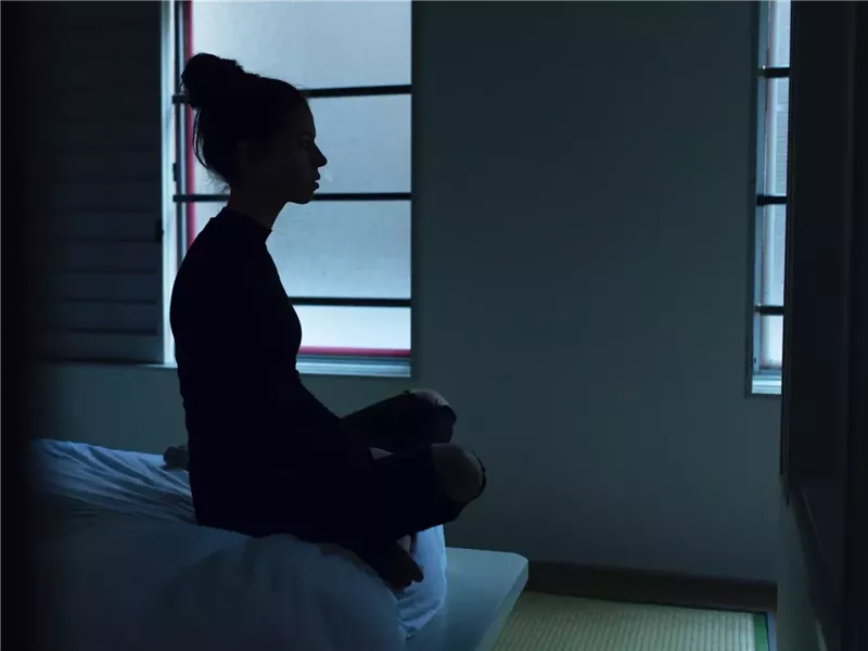 متهور ويخاف من الوحدة.. إليك سمات الشخصية الحدية 