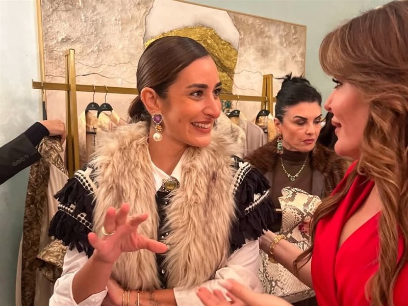 ديما وهيدي راسخ تحتفلان بموسم الأعياد في حفل مميز للأزياء والمجوهرات بالزمالك