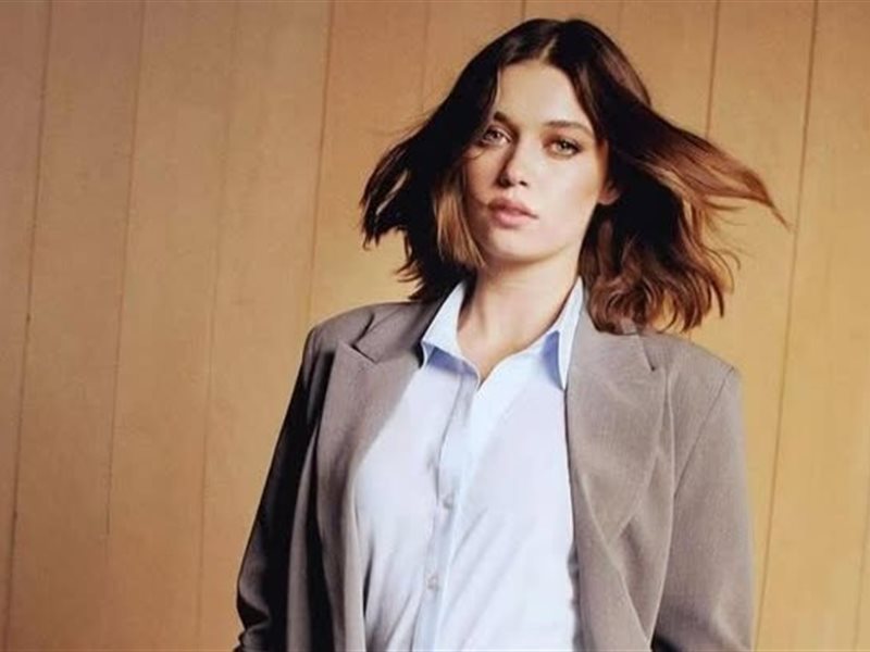 توبا بويكستون وأفرا ساراتش.. تعرف على النجوم الأتراك المشاركين في حفل Joy awards 