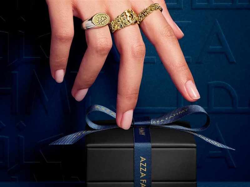 عزة فهمي تطرح مجموعة احتفالية جديدة مستوحاة من جمال الطبيعة (صور)