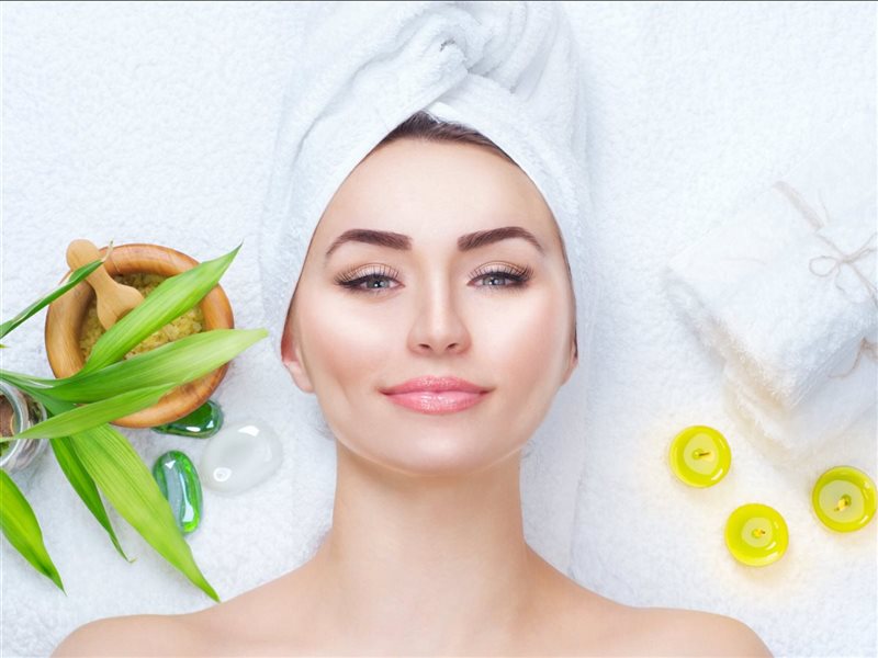 5 قرارات للعناية بالبشرة في العام الجديد عليك اتخاذها الآن