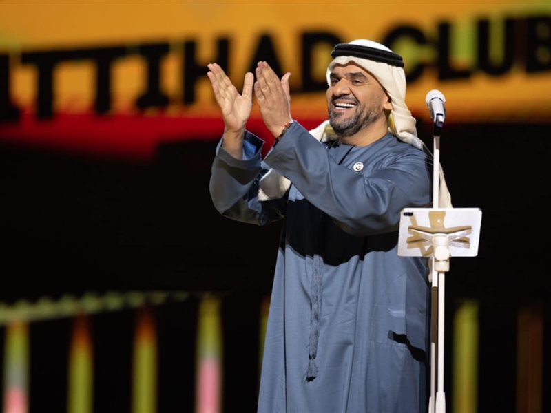 حسين الجسمي يفتتح أولى حفلاته في 2025 بحفل أسطوري في السعودية