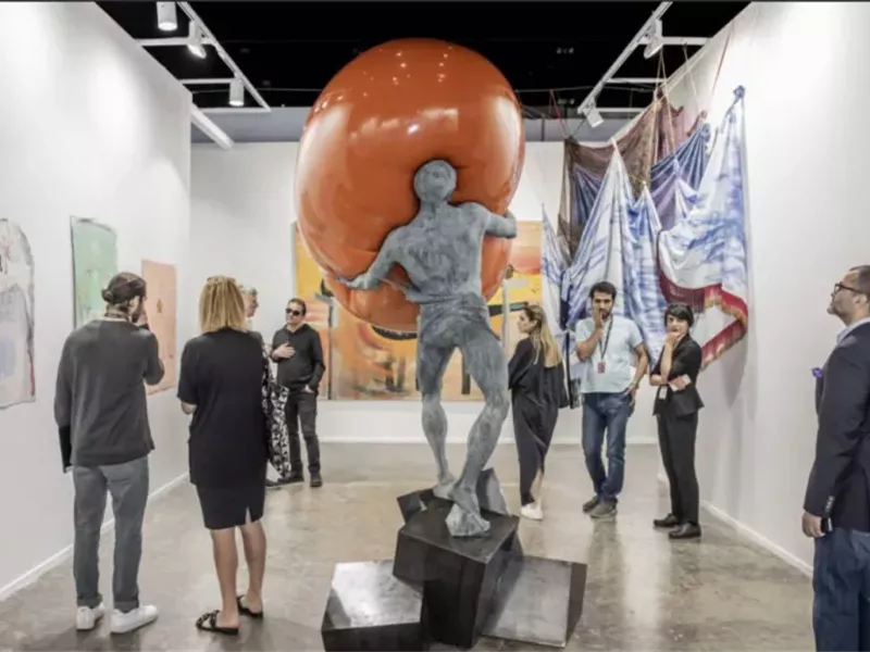 تحت شعار «تجول في عالم الفن والإبداع».. انطلاق فعاليات موسم دبي الفني 2025 غدا السبت