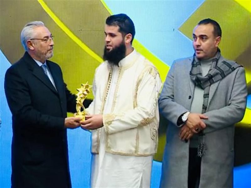 رياض كريديغ قصة إصرار وإبداع في عالم الكيمياء وتقنيات النانو